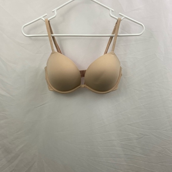 PINK Victoria’s 34C Bra Secret Wear Everywhere Super Push Up Nude - Picture 1 of 15